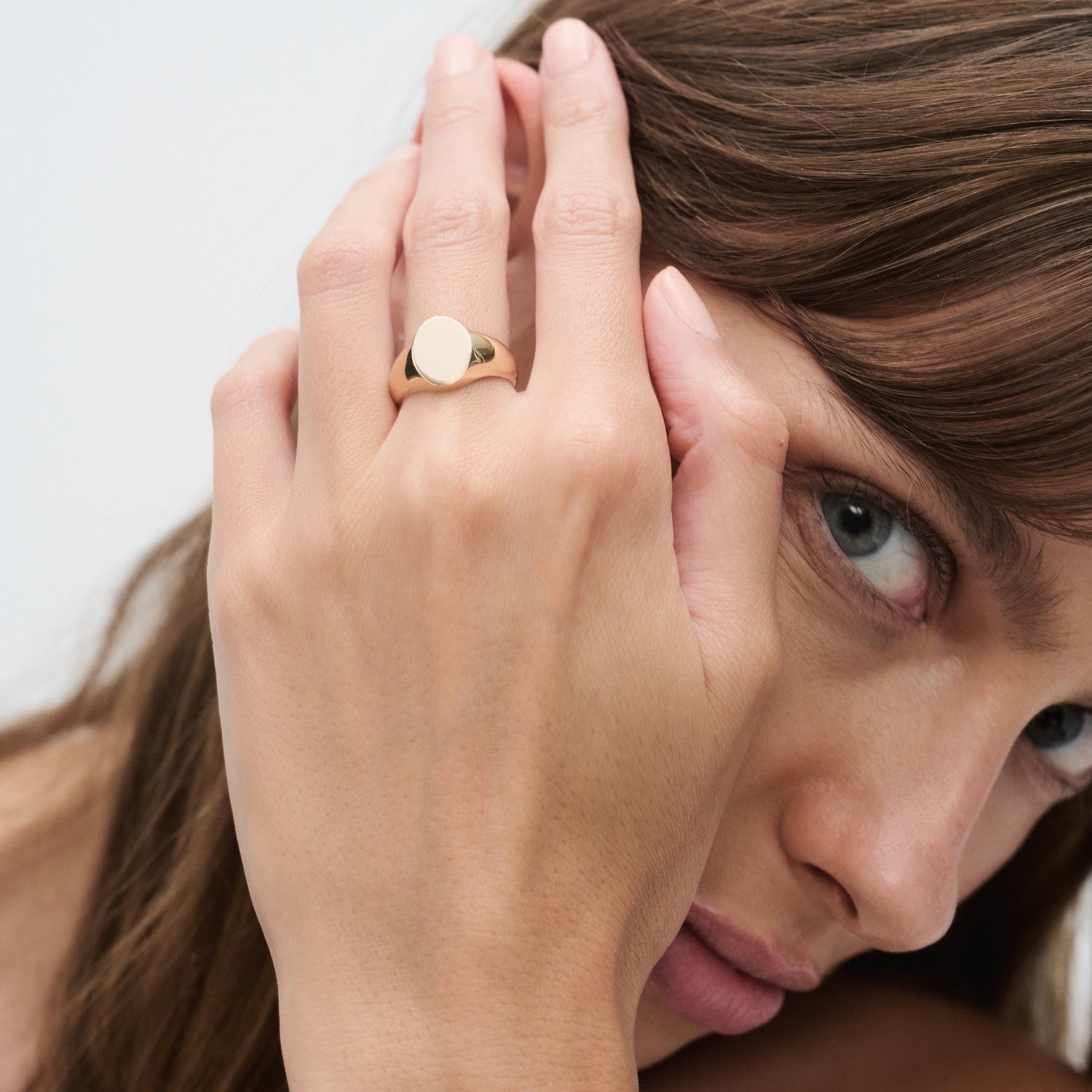 Medium Oval Signet | Solid Signet Ring