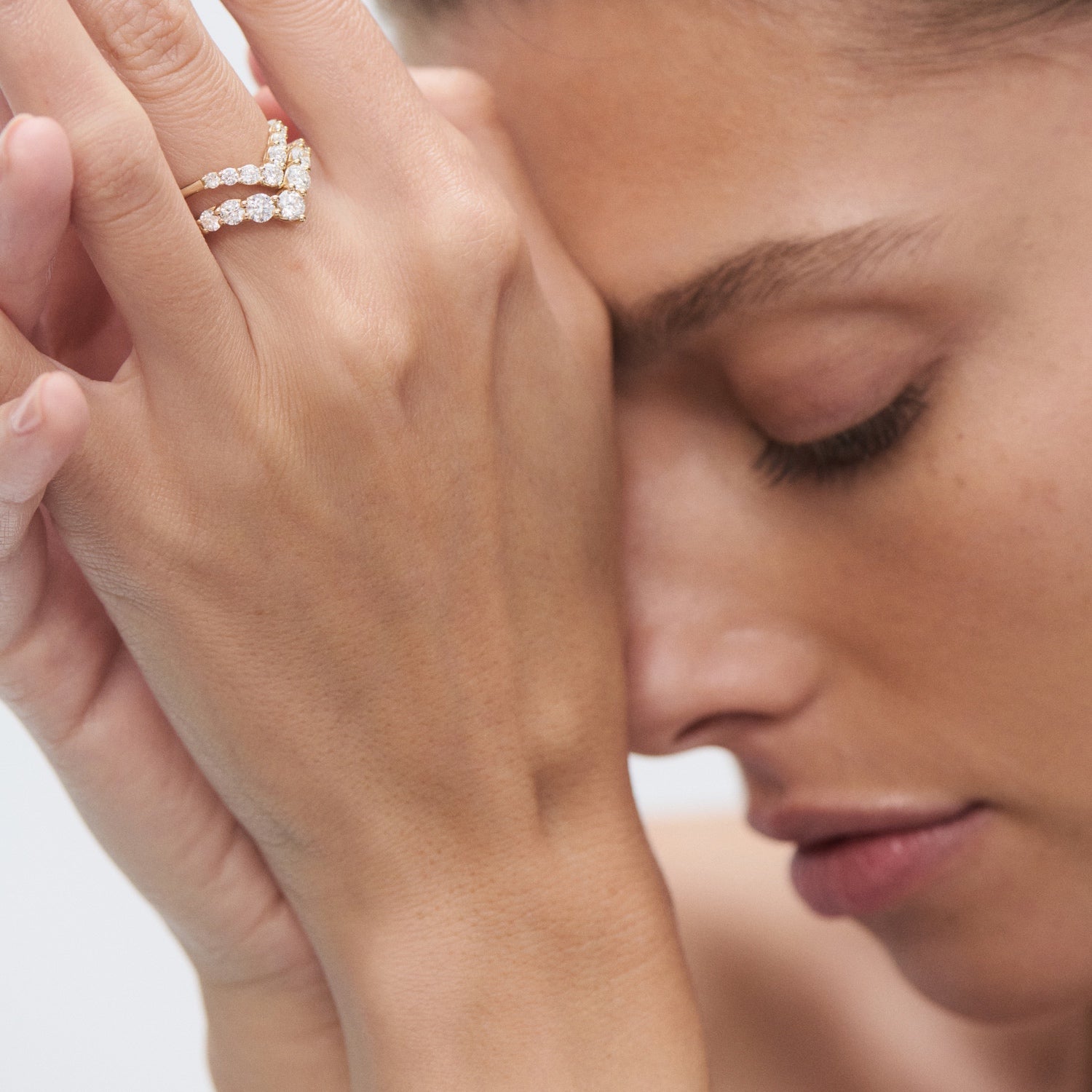 Valerie | Round Lab-Grown Diamond Wishbone Ring