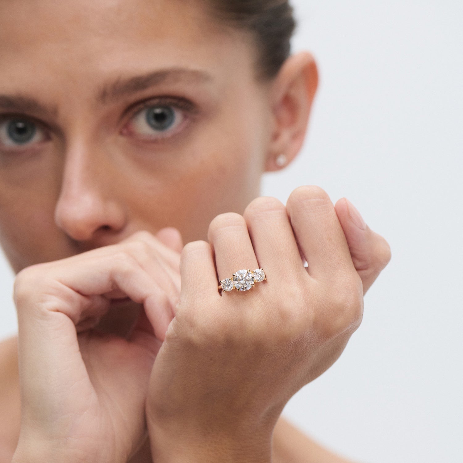 Amora | Round Lab-Grown Diamond Engagement Ring