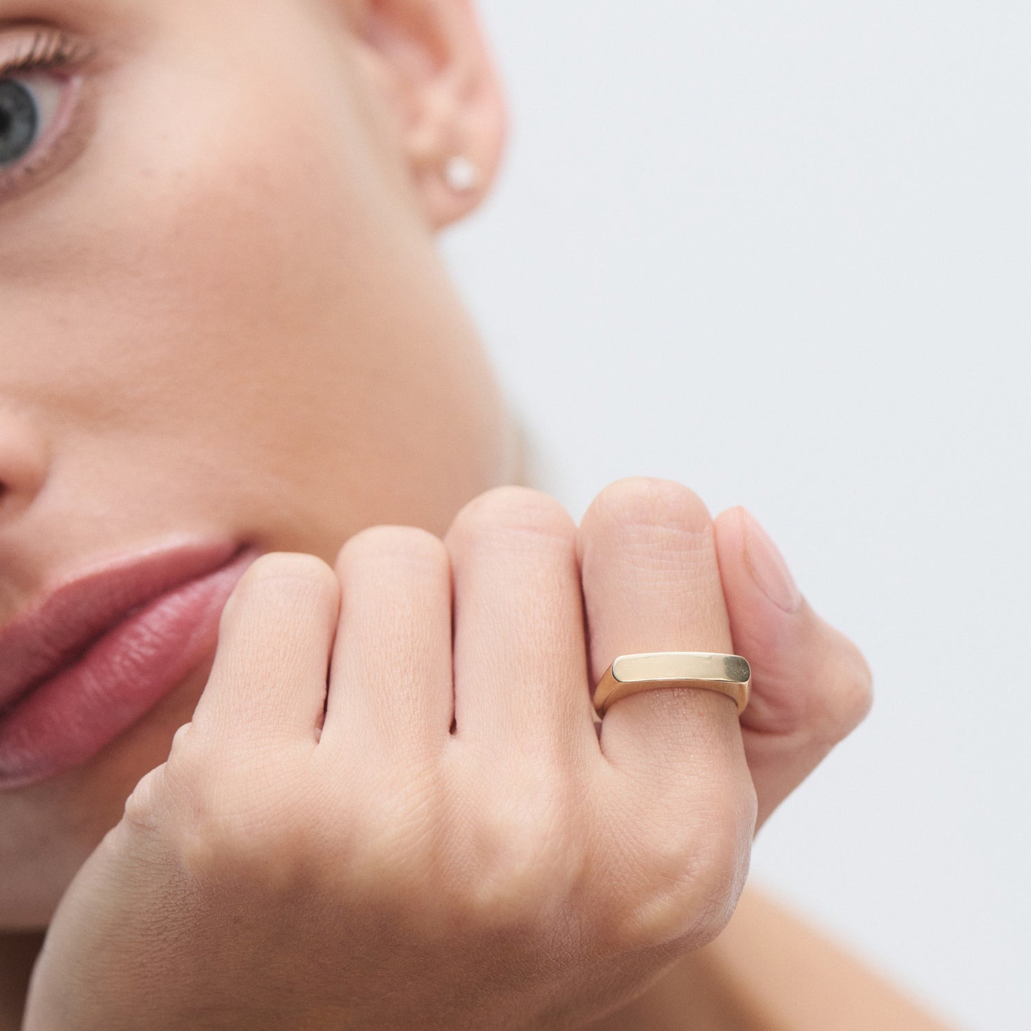 Curved Narrow Signet | Sleek Signet Ring