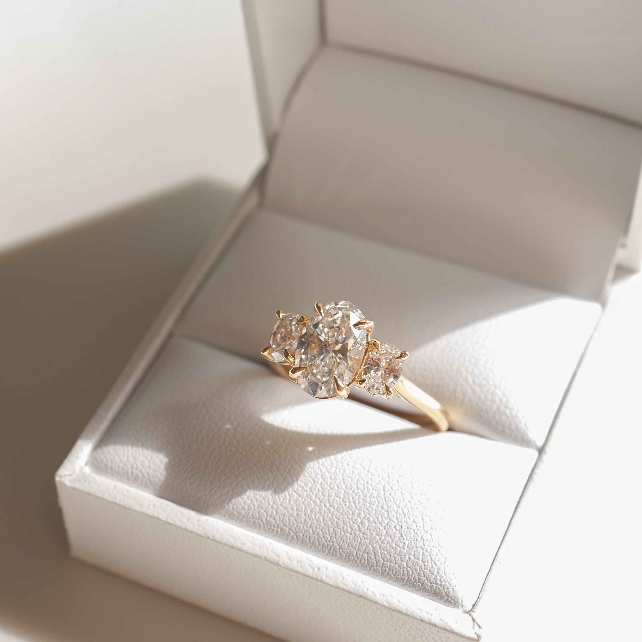 Ava | 2ct Oval Lab-Grown Diamond Ring