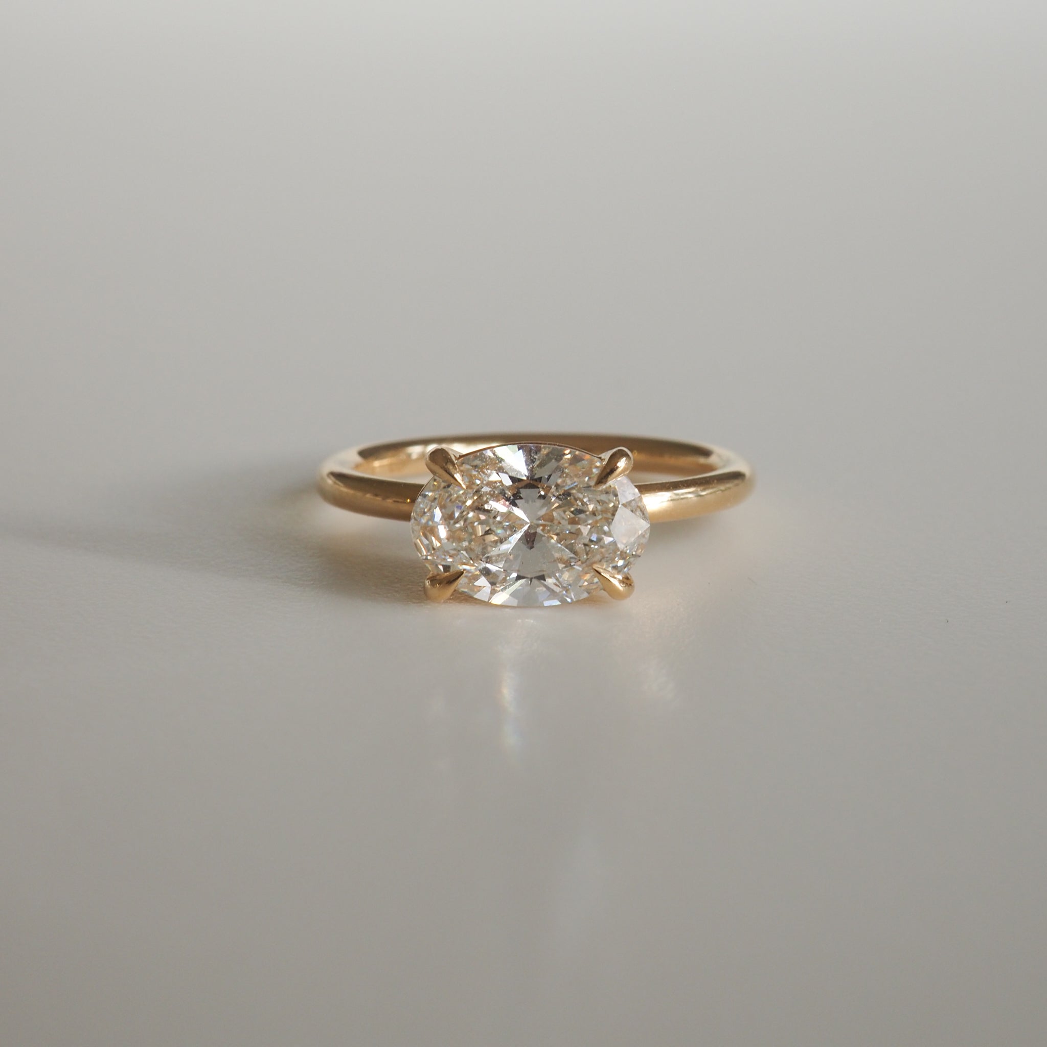 Ayla | 1.60ct Oval Lab-Grown Diamond Engagement Ring Ready To Wear