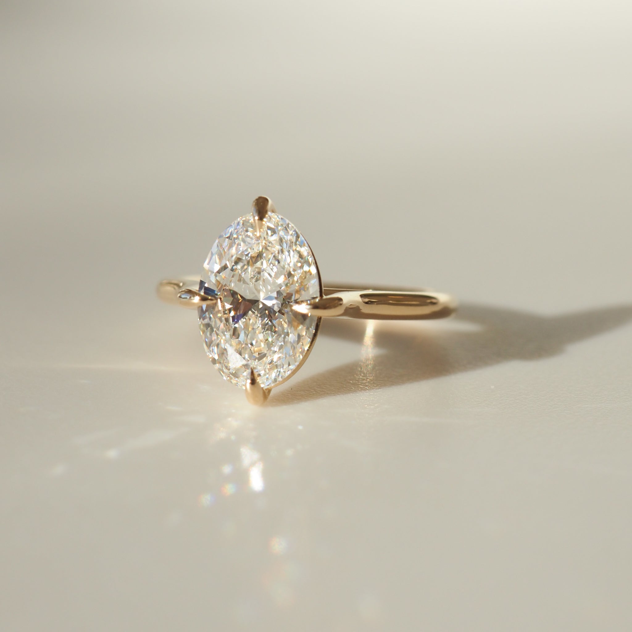 Cara | 2.06ct Oval Diamond Engagement Ring Ready To Wear