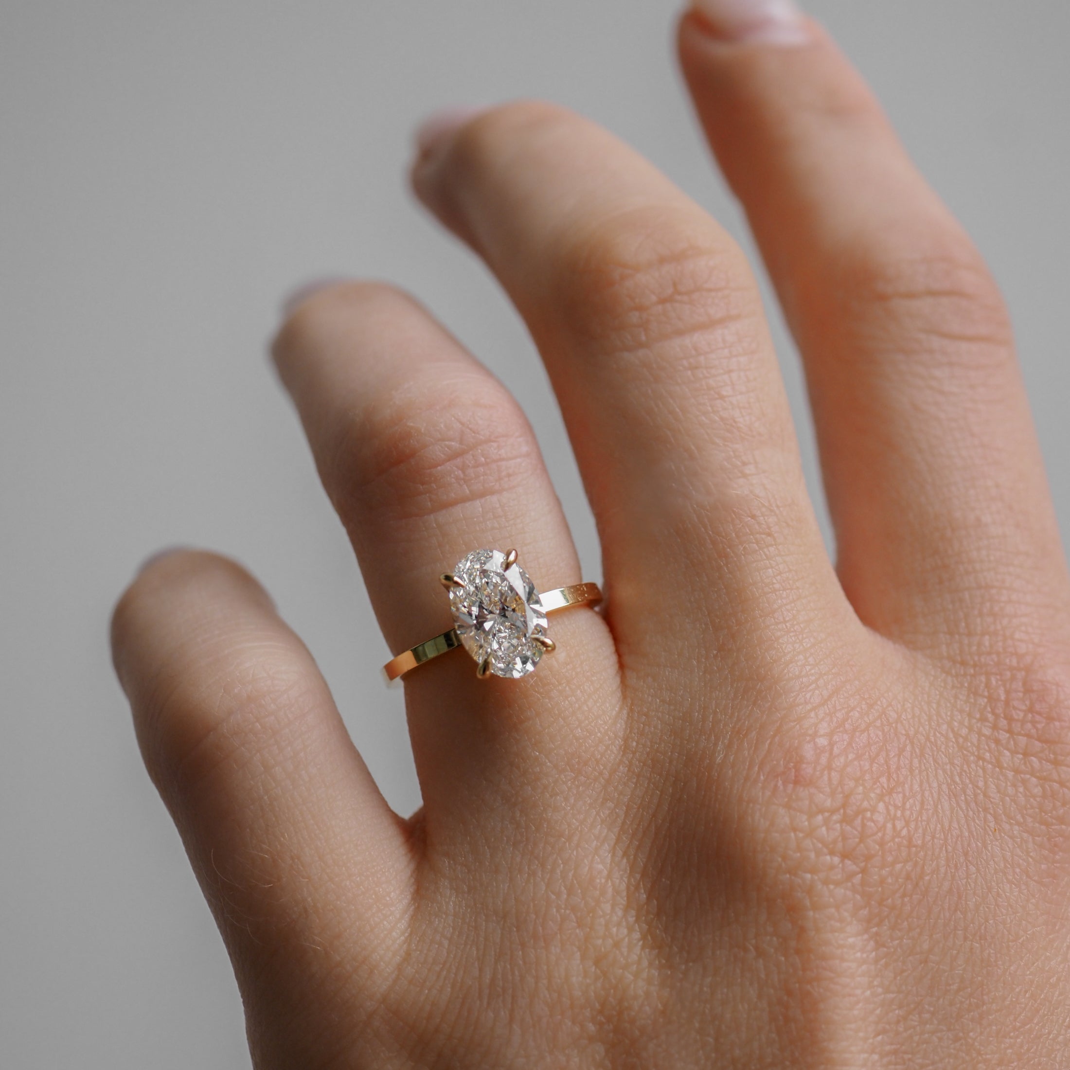 Clara | 2ct Oval Solitaire Ring