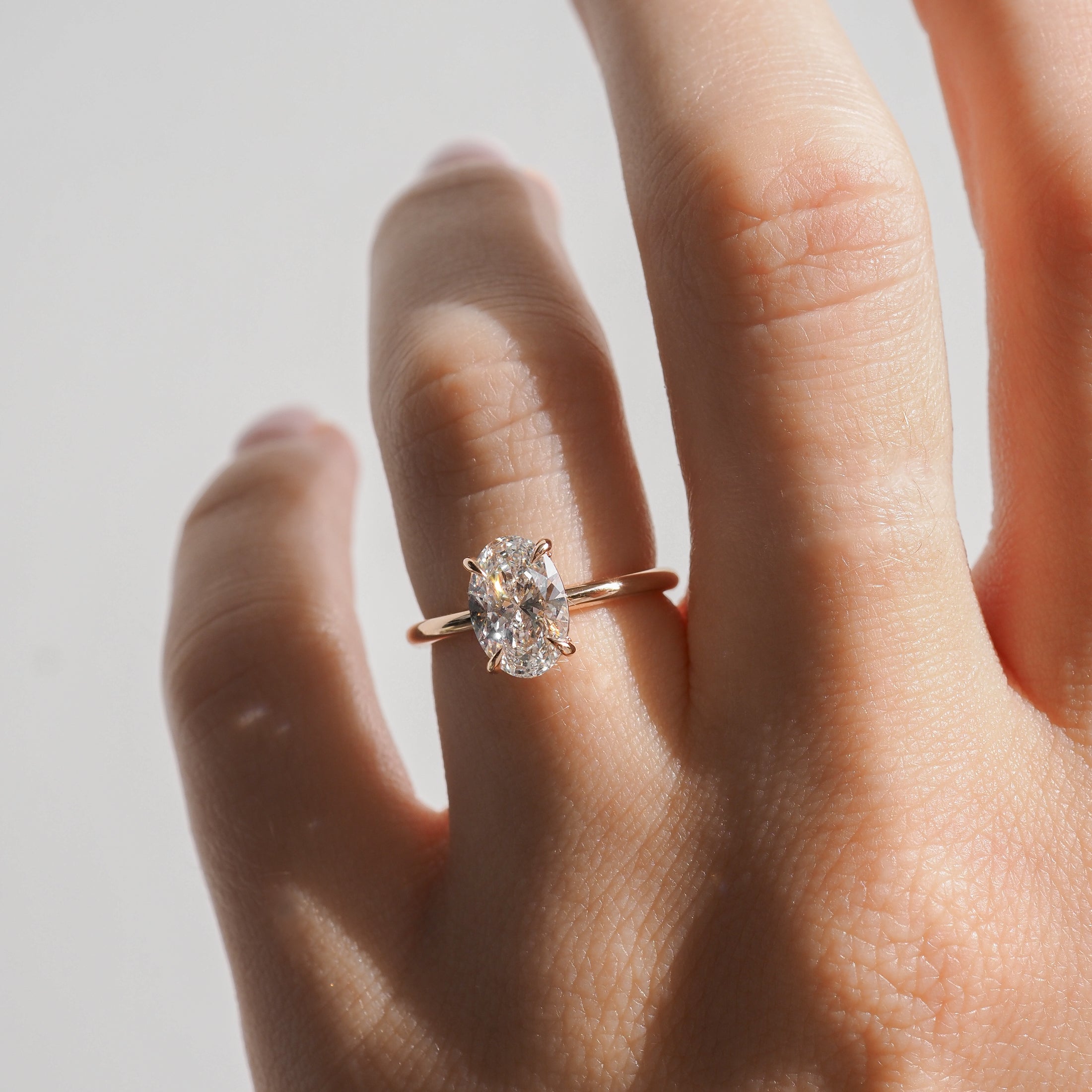 Clara | 1.5ct Oval Solitaire Ring