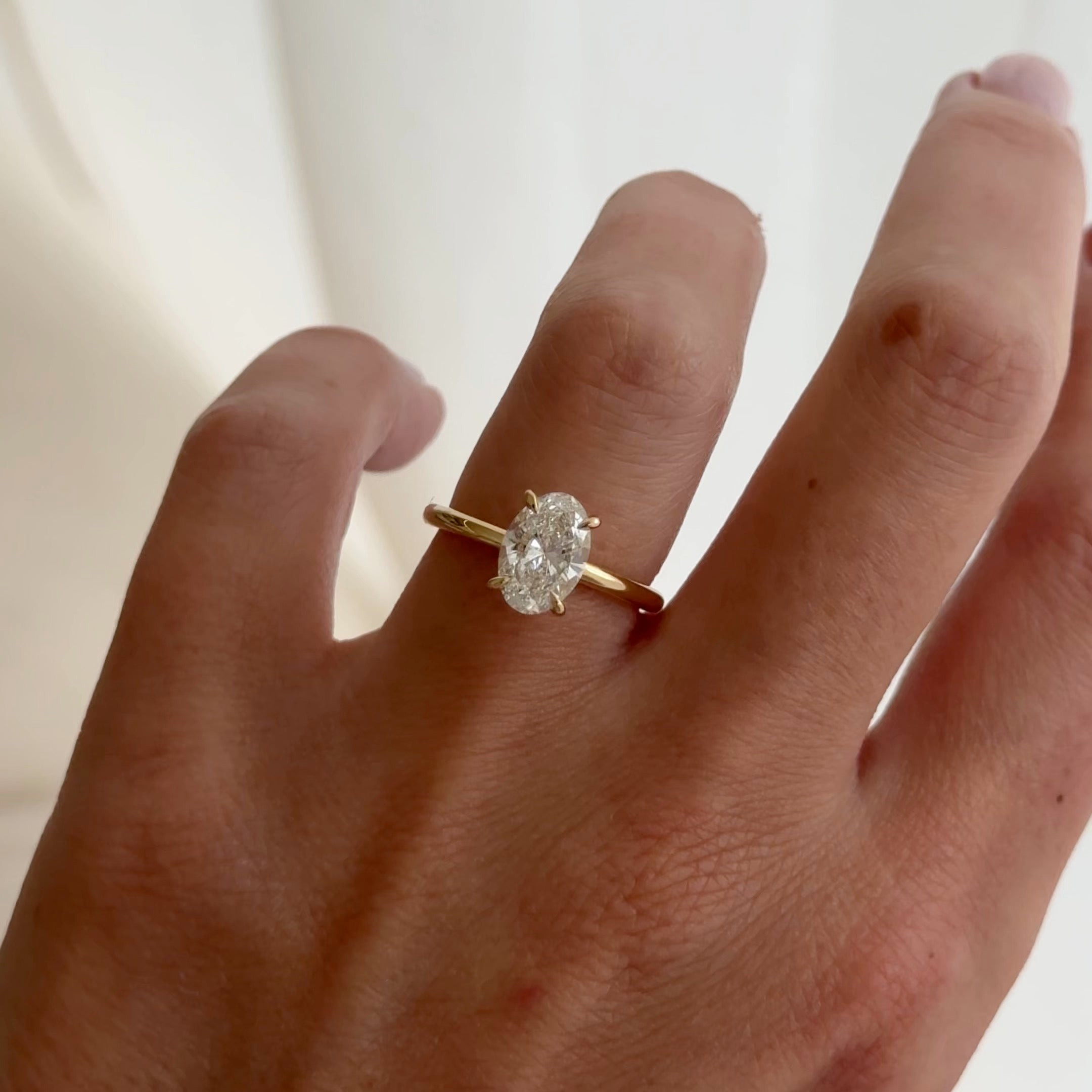 Clara | 1.5ct Oval Lab-Grown Diamond Ring