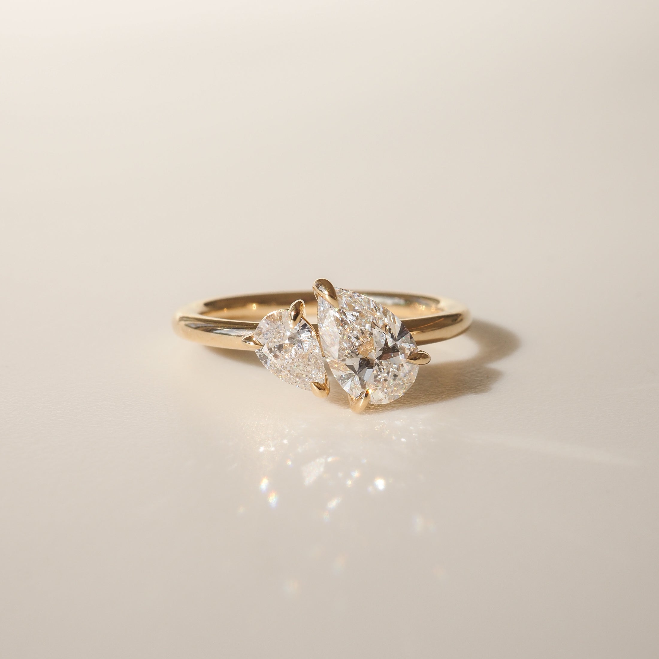 Duet™ | 1ct Pear Ring