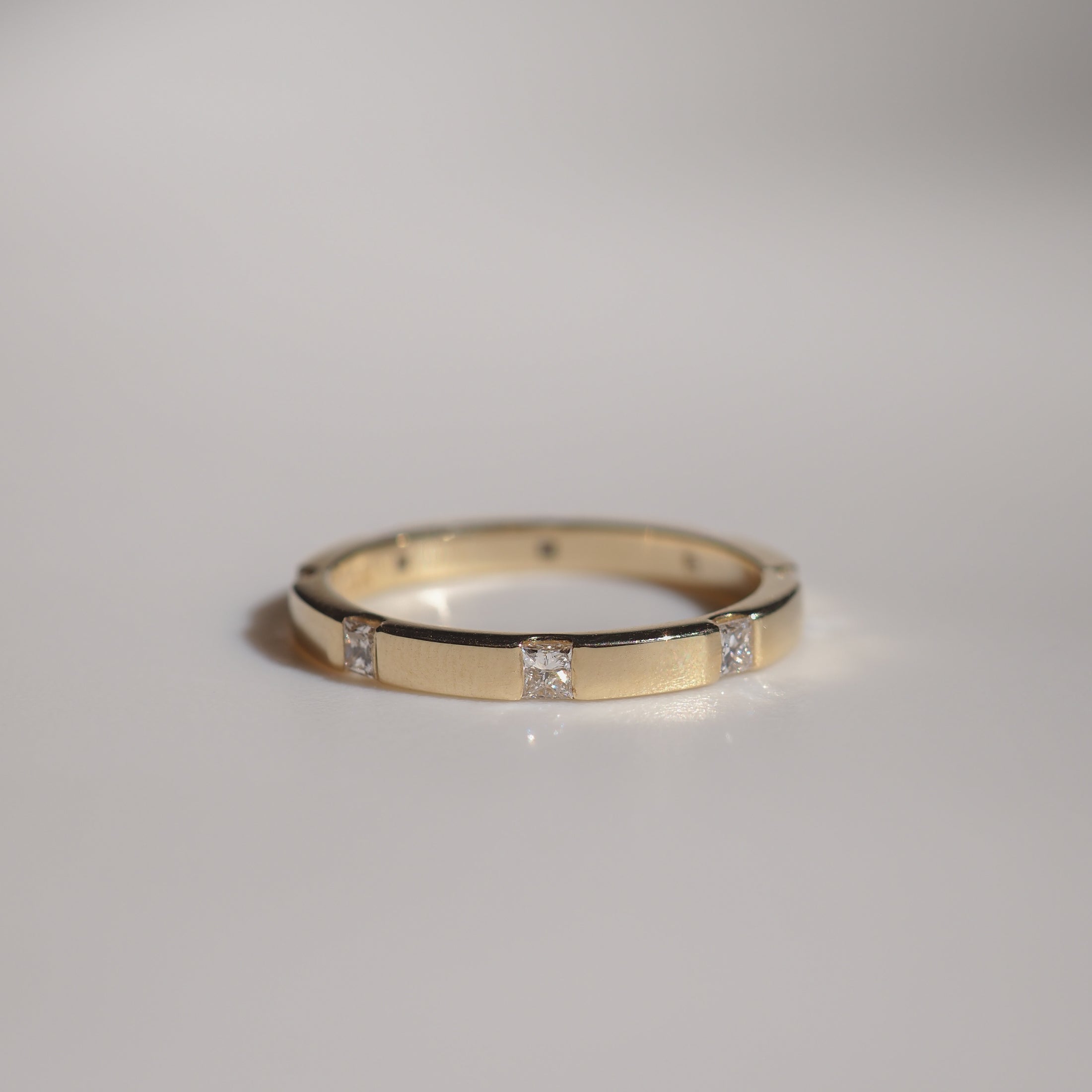 Alira | Princess Cut Lab-Grown Diamond Wedding Ring