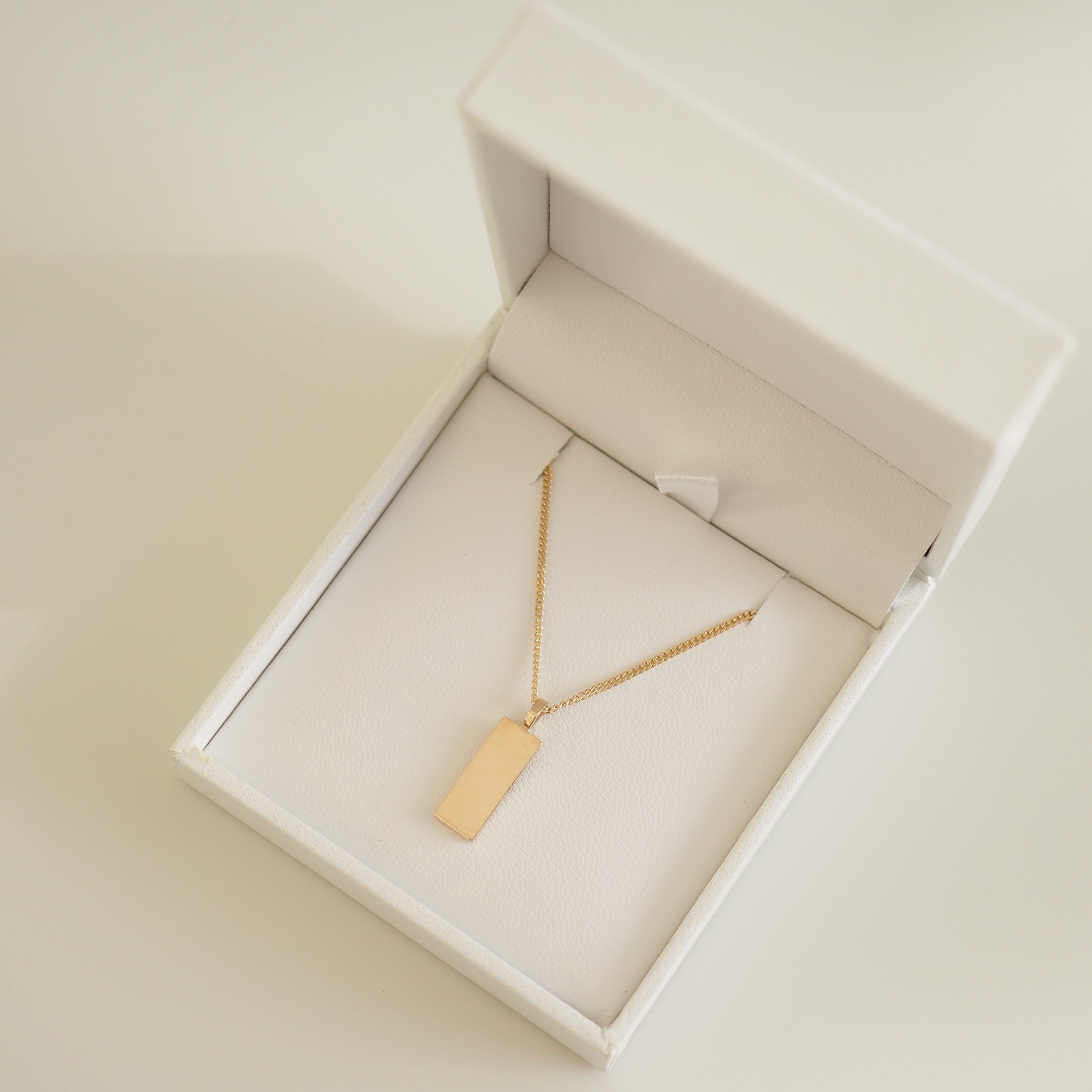 Engravable Bar Necklace | Rectangular Drop Pendant Necklace