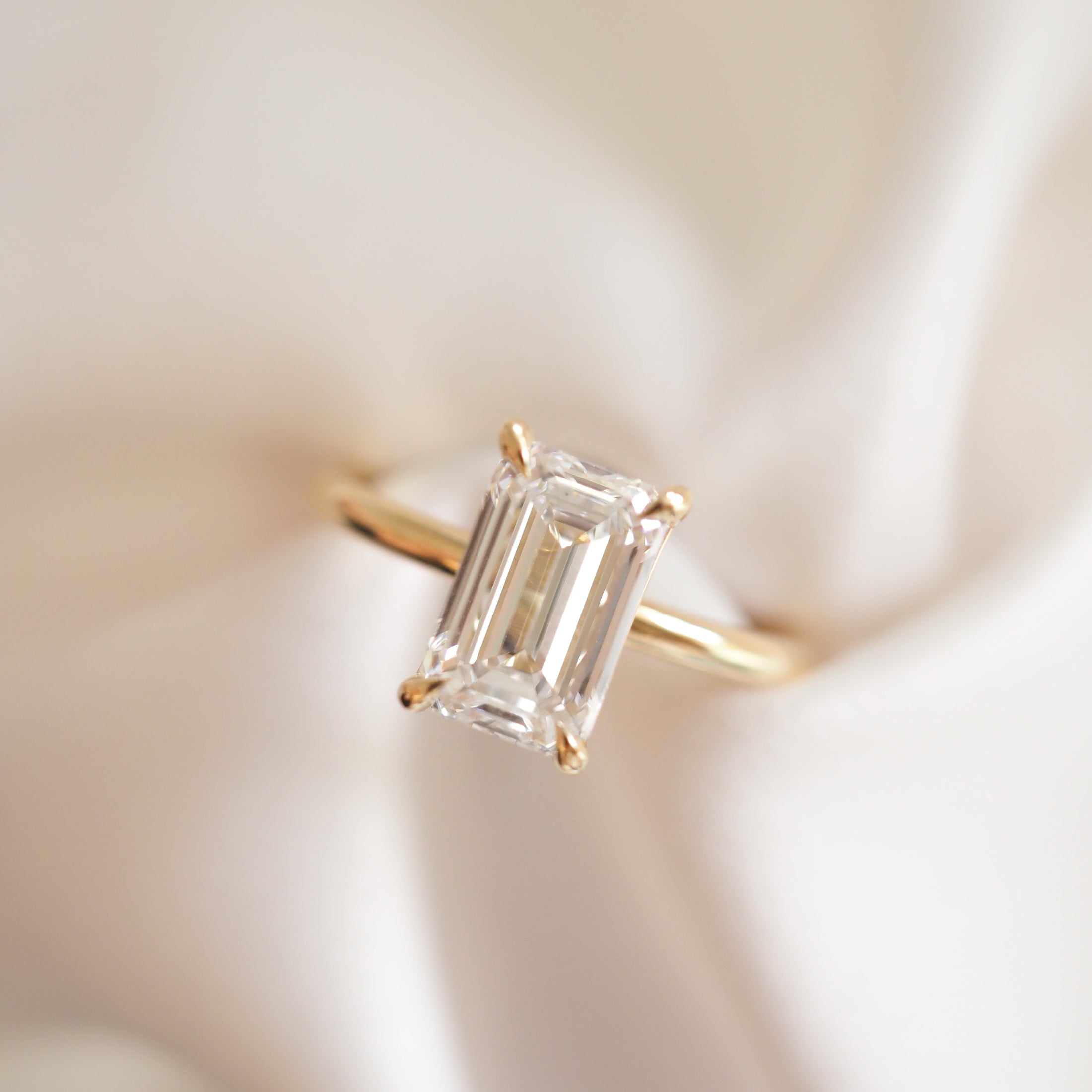 Eva | 2ct Emerald Lab-Grown Diamond Ring