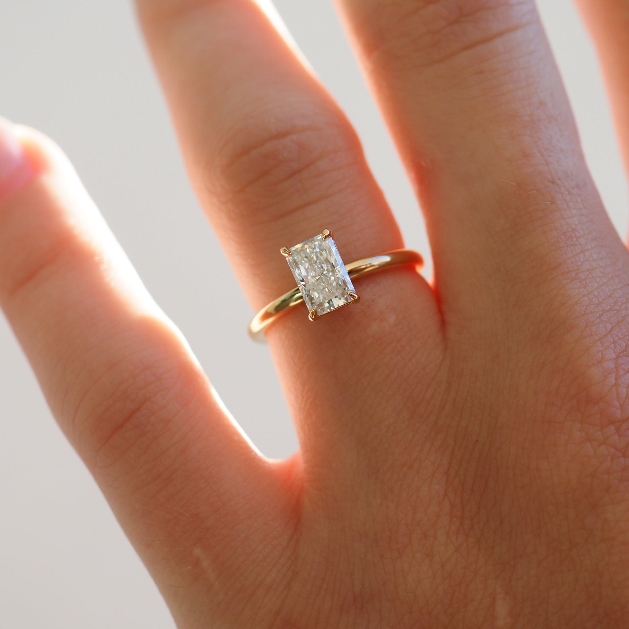 Rhea | 1ct Radiant Solitaire Ring