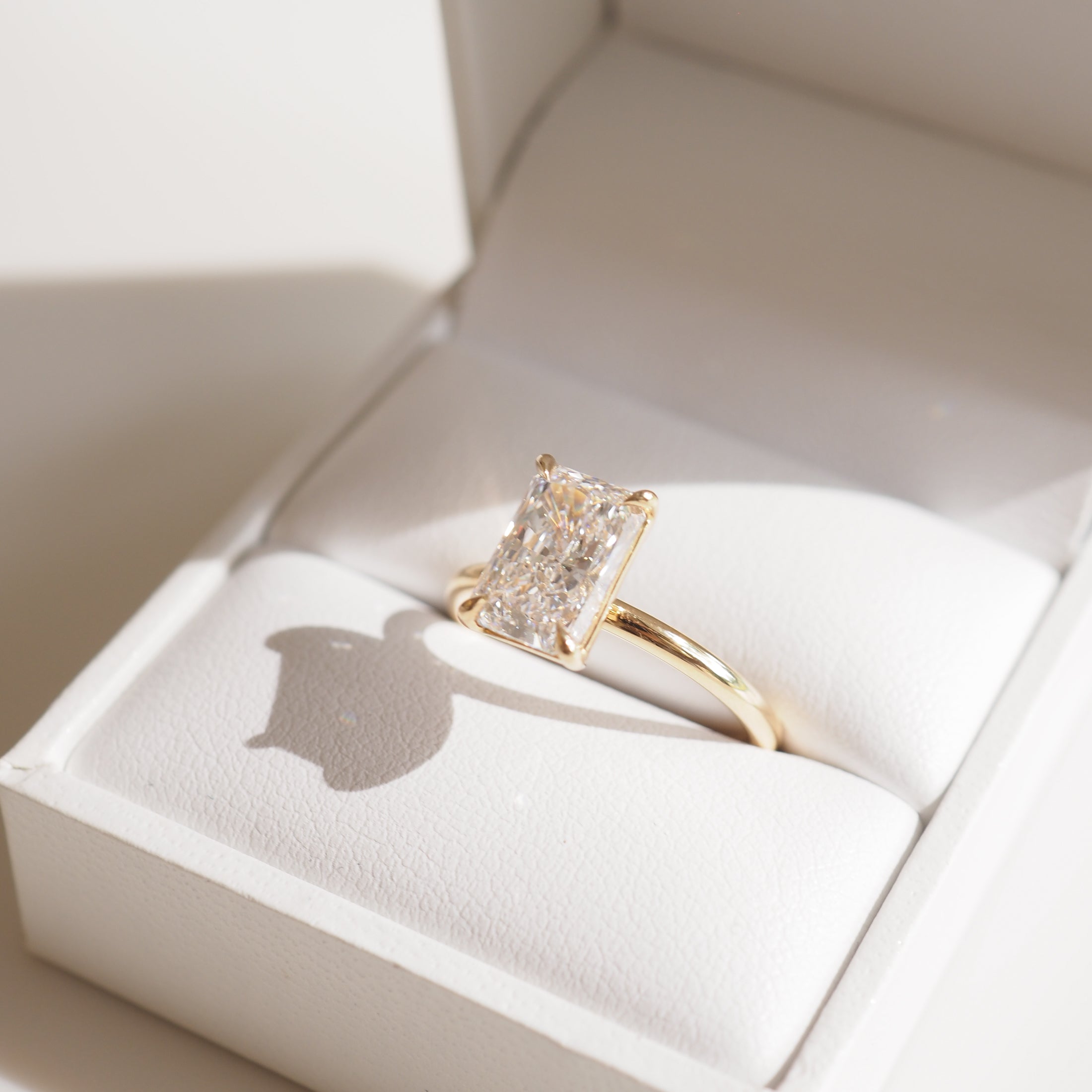 Rhea | 2ct Radiant Lab-Grown Diamond Ring